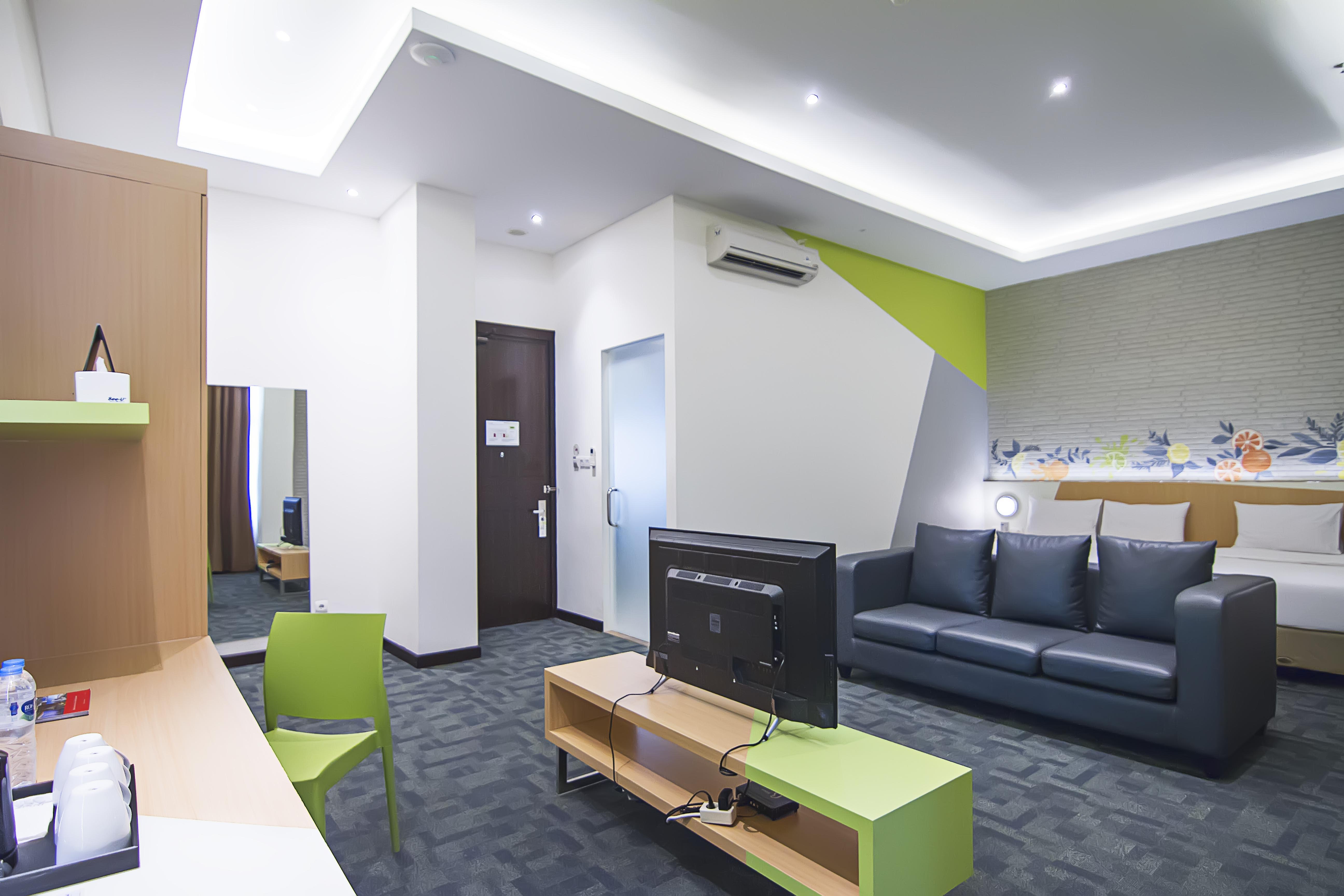 Zest Sukajadi Bandung By Swiss-Belhotel International Exterior photo